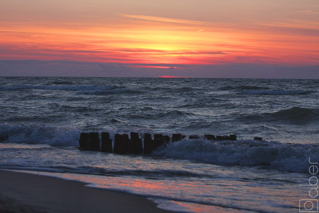Zachód słońca nad polskim morzem